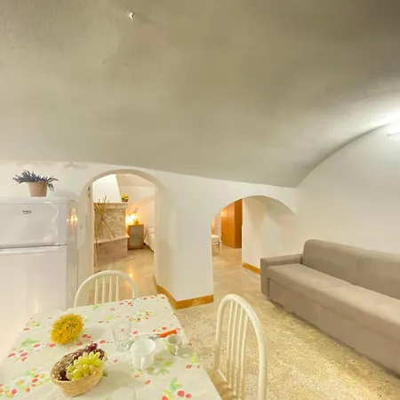 Apartment Dimora Cantalupi Centro Storico